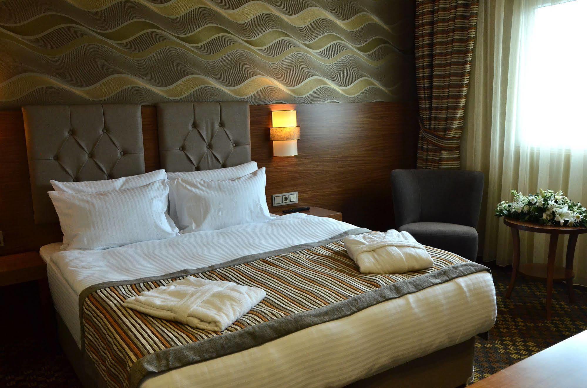 Adranos Hotel Προύσα Εξωτερικό φωτογραφία